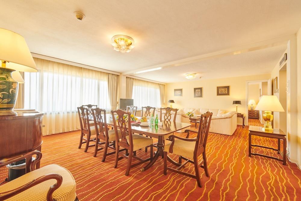 The Galadari Hotel Коломбо Екстериор снимка