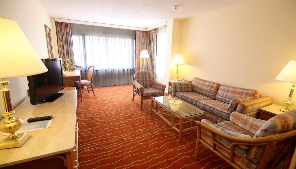 The Galadari Hotel Коломбо Екстериор снимка