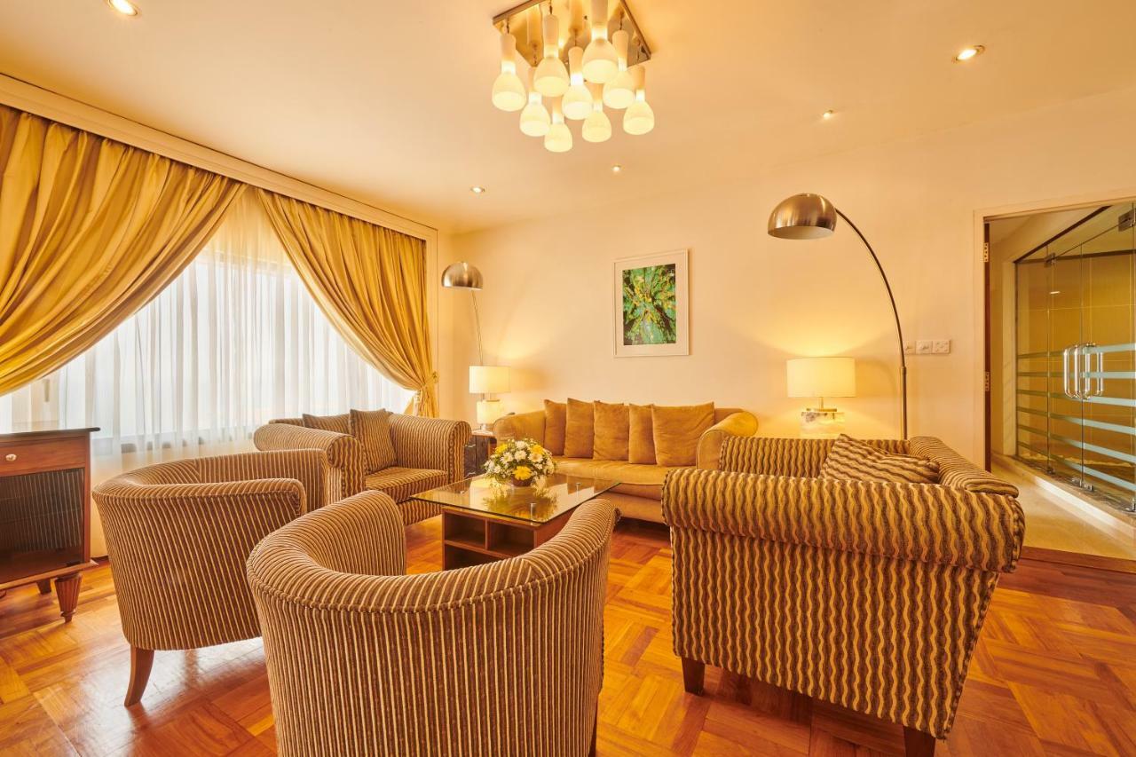 The Galadari Hotel Коломбо Екстериор снимка